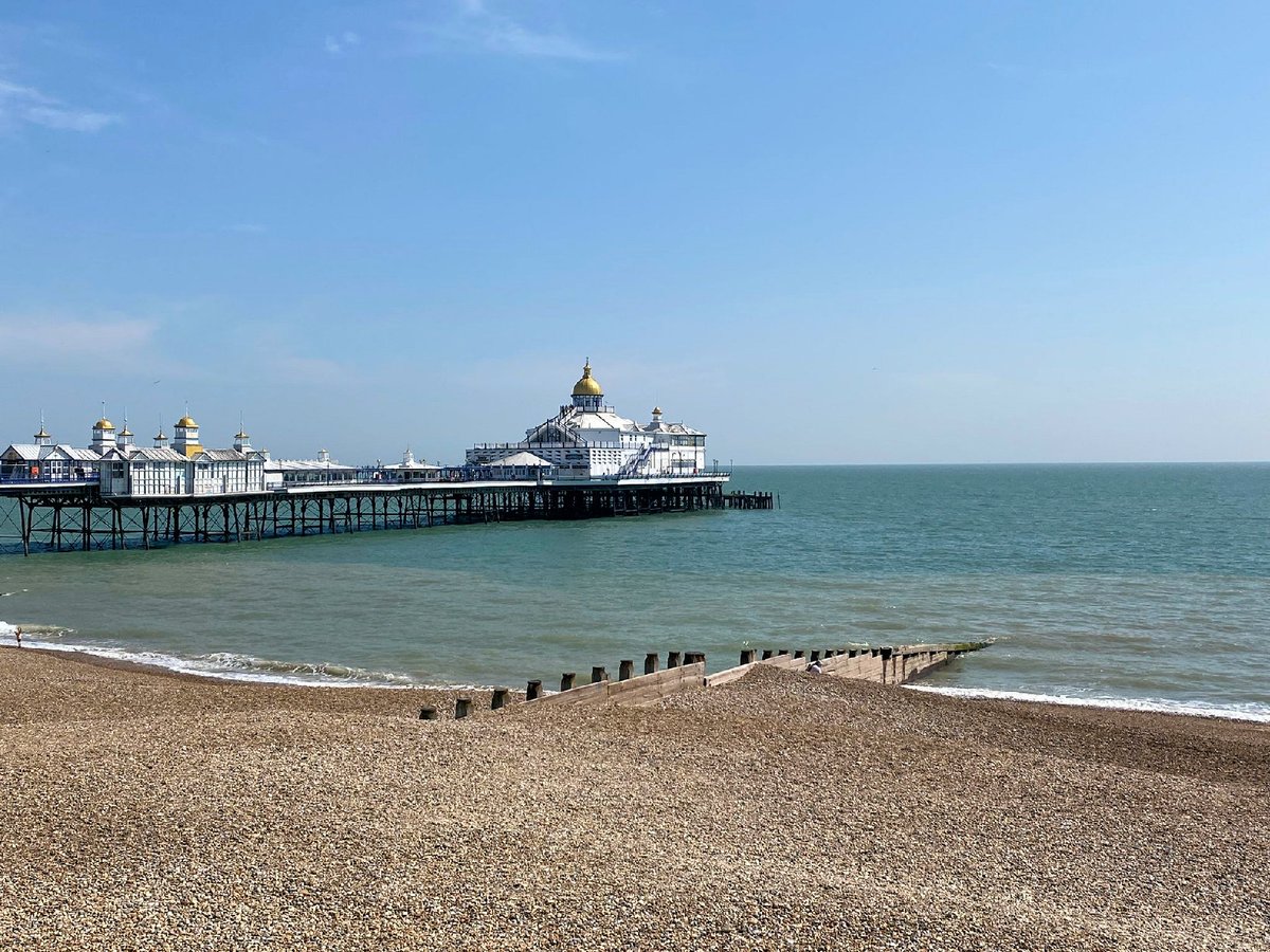 elceastbourne's tweet photo. Eastbourne looking good in the spring sunshine... one of the benefits of being the sunniest town in the UK 🌞 😎 ☀️

#elceastbourne #elcschools #elcfamily #learnenglish https://t.co/bvQyA8JI5K