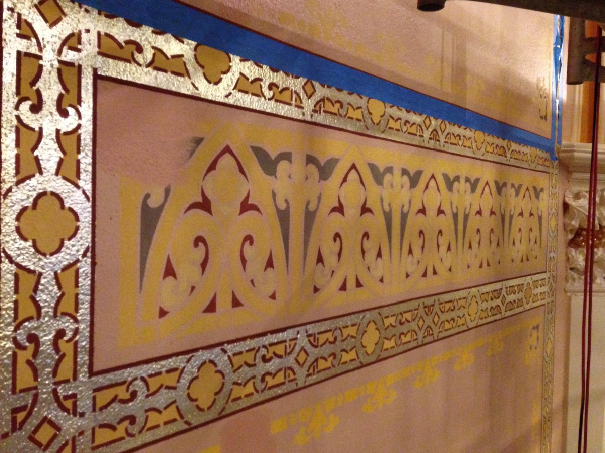 CLA_1976_'s tweet photo. #InTheDetails Stencil decoration in progress.
#DecorativeArts #DesignStage #SoOverOverPaint #WhiteWashToWonder #SacredArt #SacredArchitecture #Preservation #Restoration #ArchitecturalArts #SpecialtyFinishes #TraditionalArt https://t.co/0WzZql65b1