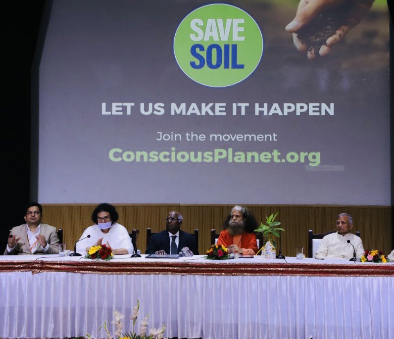 VYouthConnect's tweet photo. We are delighted to confer @SadhguruJV with the Lifetime Achievement Award for his exemplary work to improve the environment & raise social consciousness over several decades.His effective climate change mitigation strategies have had a notable impact on a sizeable community https://t.co/EdXmIXBkhG