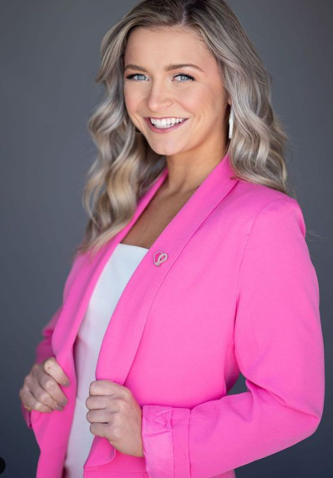 ThePinkFund's tweet image. Become a Pink Fund ambassador and help provide #RealHelpNow to men and women patients in active treatment for breast cancer. To learn how you can volunteer with The Pink Fund, visit pinkfund.org/get-involved.

#NationalVolunteerMonth