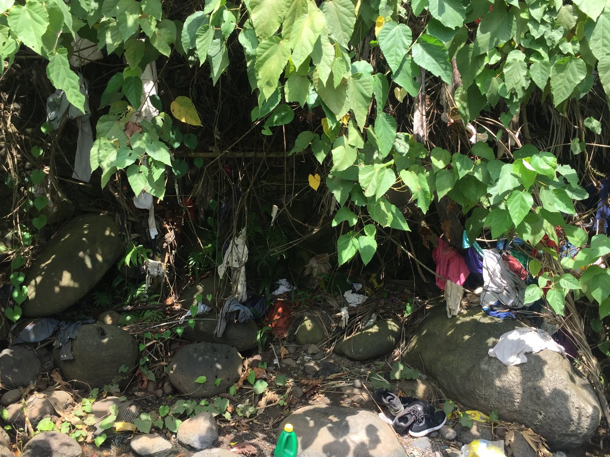 La contaminación de los ríos es un problema que afecta tanto al medioambiente como a nuestra salud.

Es importante la creación de conciencias para evitar este comportamiento social.

Río Timbabé (B/Paraíso).