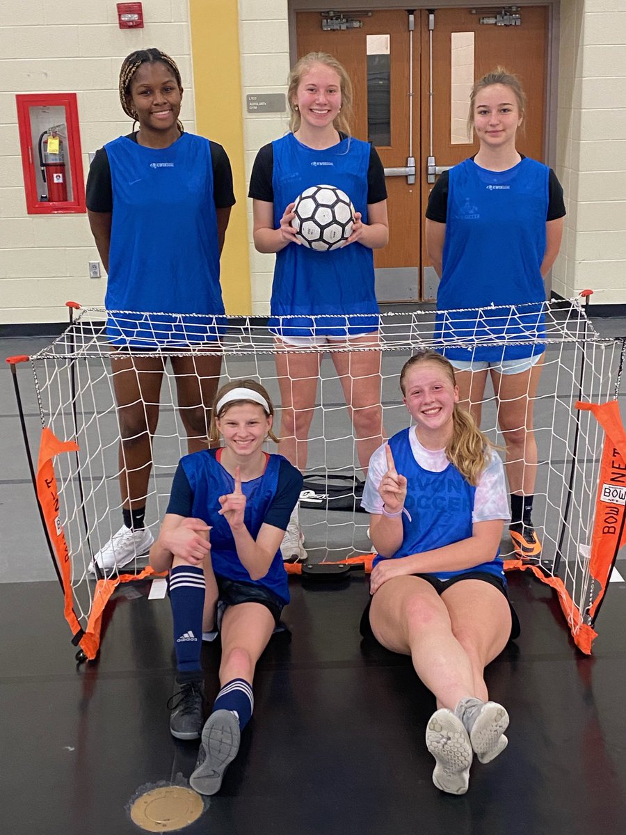 Congrats to todays Champs!- Carlyn, Taylor, Amelia, Audrey, and Cassidy. Taylor with a hat trick in the final!
#LadyOriolesSoccer