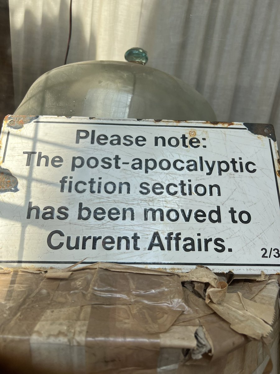 JoeBaguley's tweet photo. #seeninbrighton https://t.co/Ki3TY6SOmJ