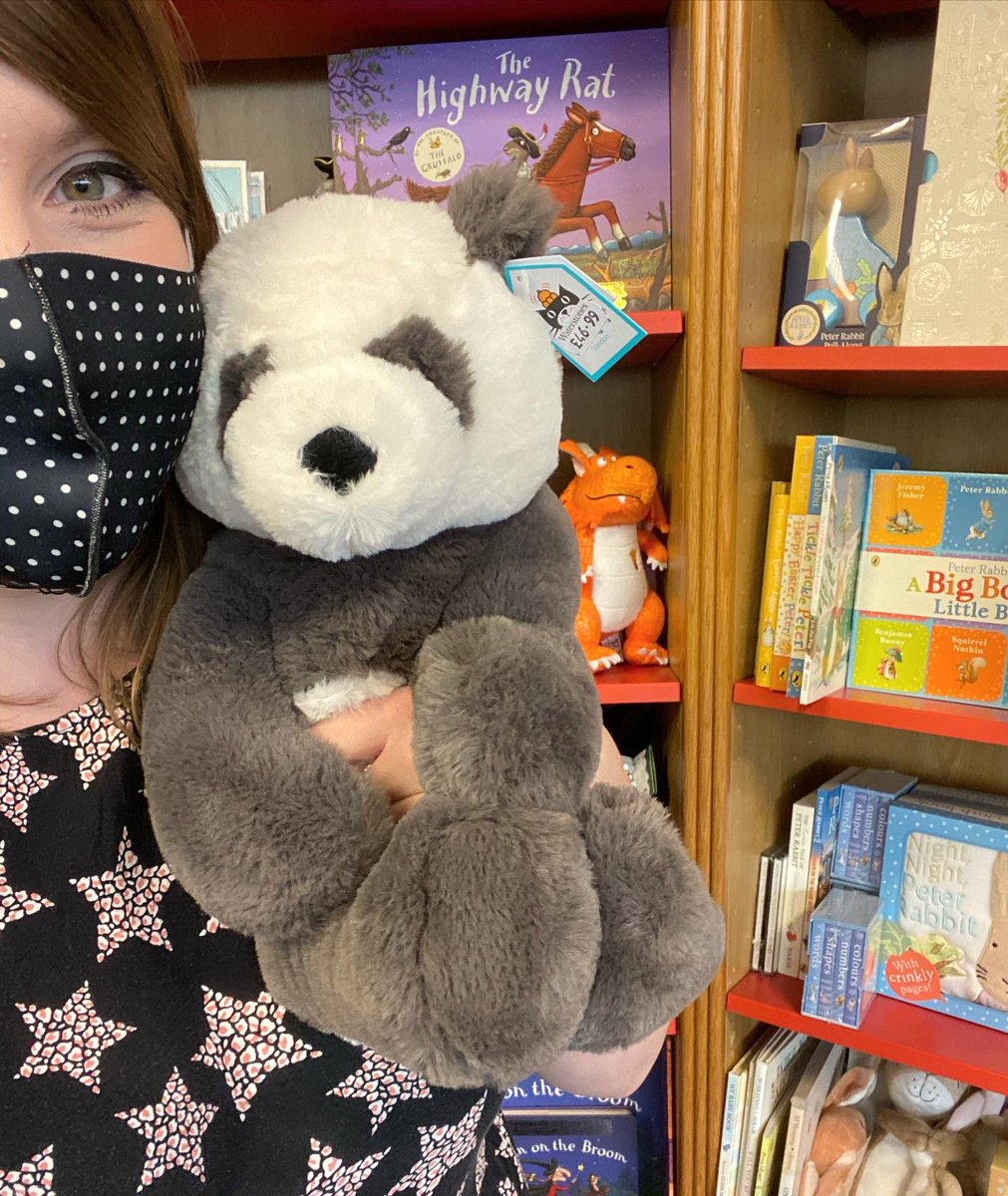 WatWorcester's tweet photo. All new jellycats must go through a strict vetting process by our booksellers. Cuddle compatibility and squishy-ness must be test. But happy to say Harry passed the test! 🐼🖤🤍
#jellycat #jellycatsofinstagram #panda #worcester #worcestershire #bookshop #bookstore https://t.co/nmzM0vHe1E
