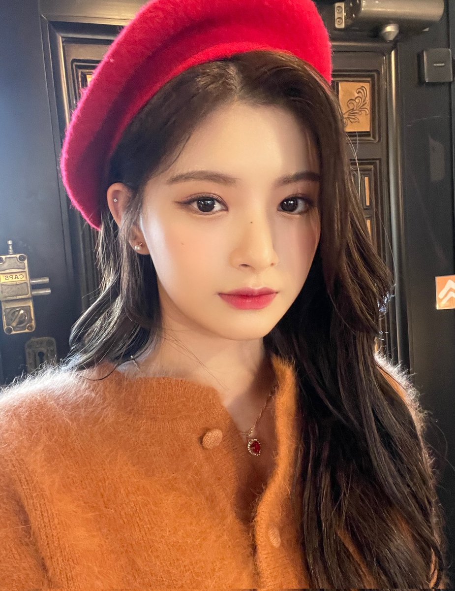 프린 tweet media