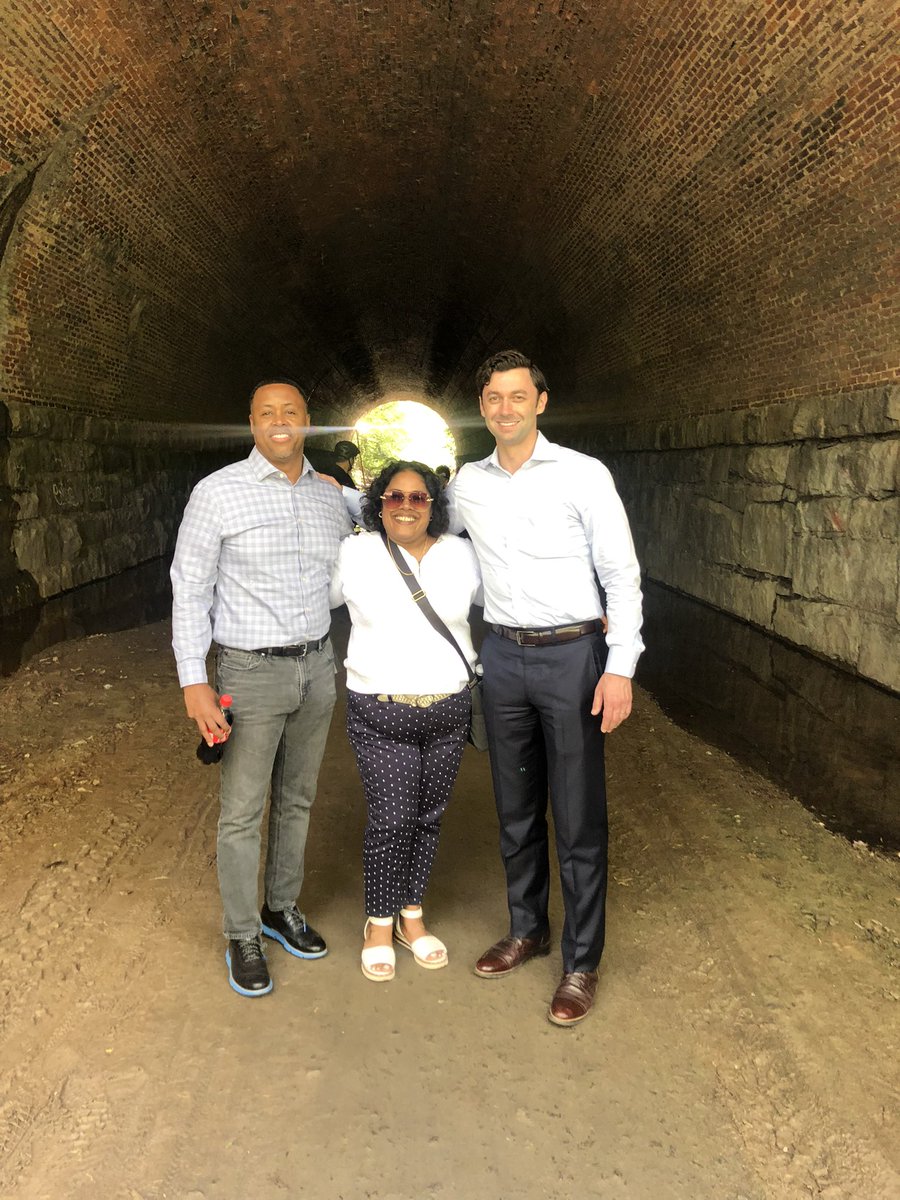 Aztec_Cycles's tweet image. I had the immense pleasure of meeting @ossoff yesterday when he presented 5M being awarded to the @AtlantaBeltLine