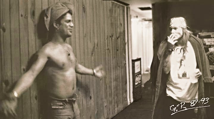 Axl Rose and Slash on the backstage of the last show of the Skin N' Bones tour in Buenos Aires, Argentina, July 17th, 1993.🇦🇷
