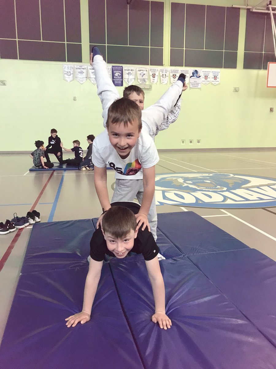 Danielle Cruickshank tweet media