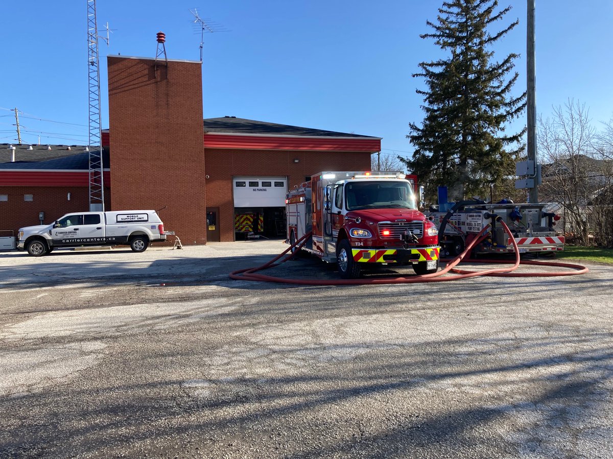CarrierEmerg's tweet image. The testing team is in St. Clair Township this week for ground ladder and pump testing.  Thank you for your continued business.  The Technical Services Team at Carrier Emergency Vehicles takes pride in keeping department equipment functioning as it should.  #evt #nfpa