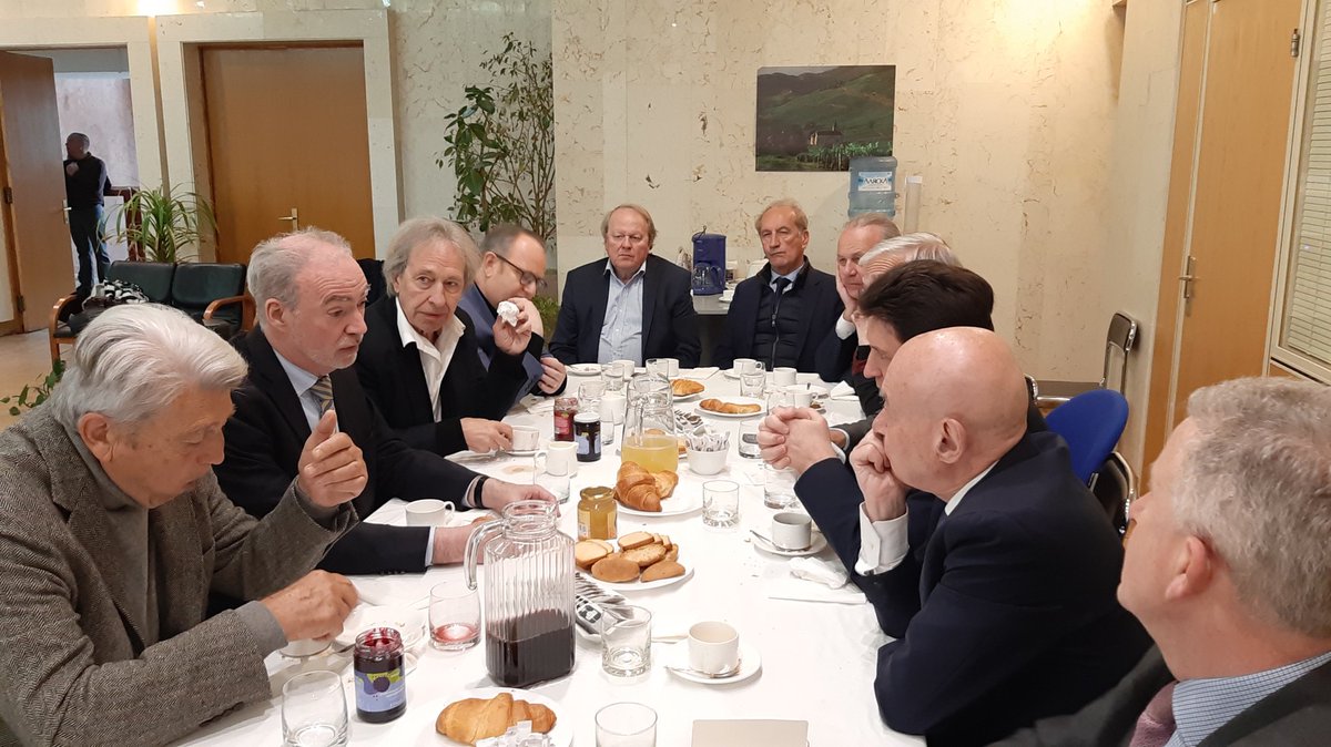 Etienne de Poncins tweet media