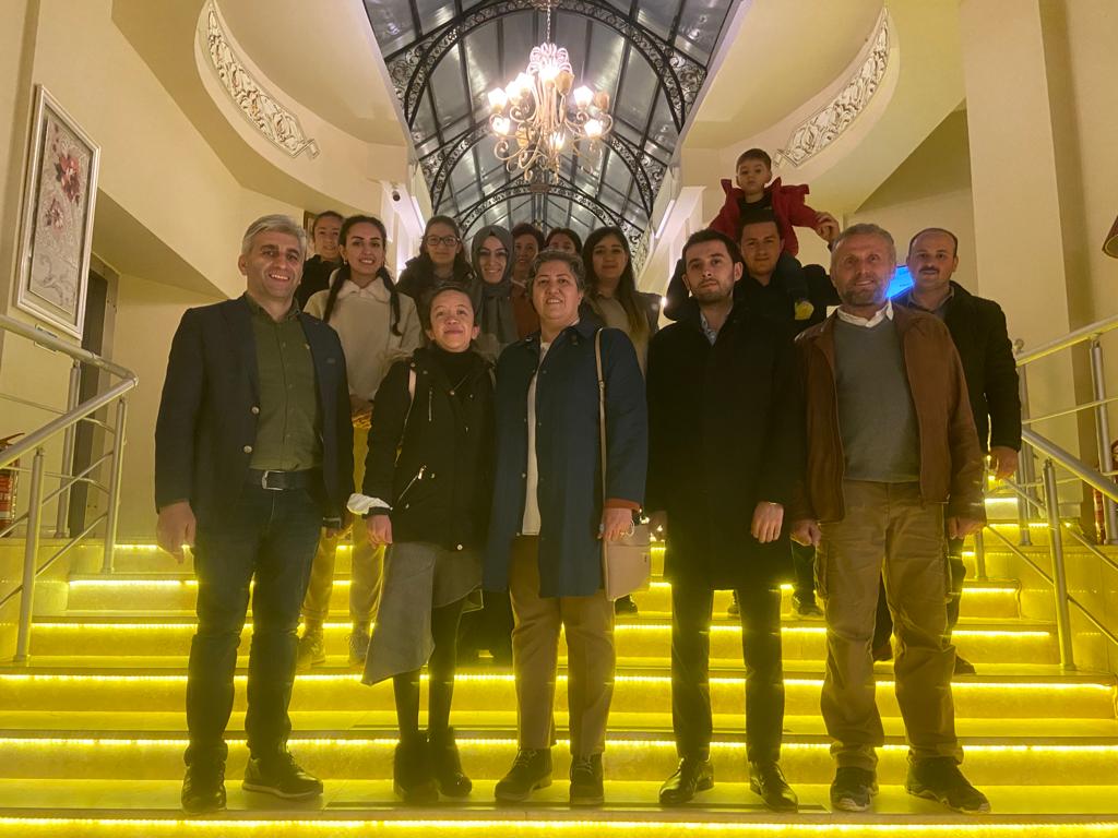 19 Ramazan 2022 iftarımızı  personelimiz ve aileleriyle boğazın nadide mekanlarından Baltalimanı Polisevinde karşıladık.Herkesin çok keyif aldığı gözlerinden okunuyordu.Böyle etkinliklerin tekrarına karar verdik.Allah nasip etsin.
<a href="/sefikaygol/">Şefik AYGÖL</a>
<a href="/sislikaymakam/">Şişli Kaymakamlığı</a> 
<a href="/HacTemel/">Hacı Temel</a> 
<a href="/TCNufus/">Nüfus ve Vatandaşlık İşleri Genel Müdürlüğü</a>