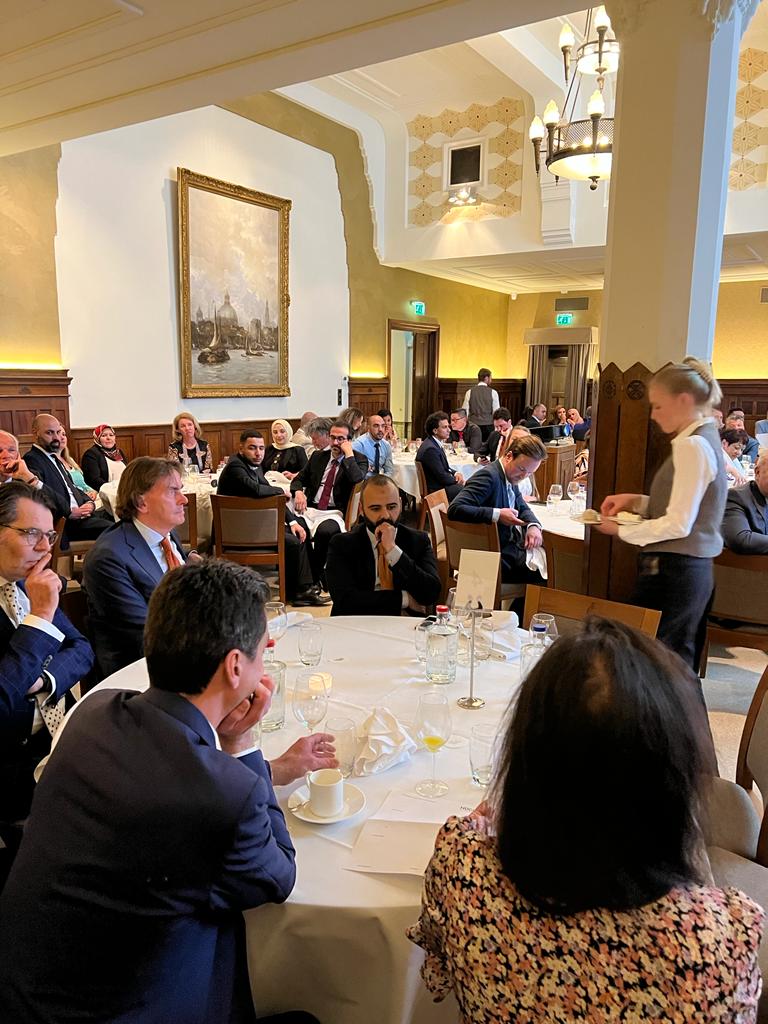 Ahmet Taskan tweet media