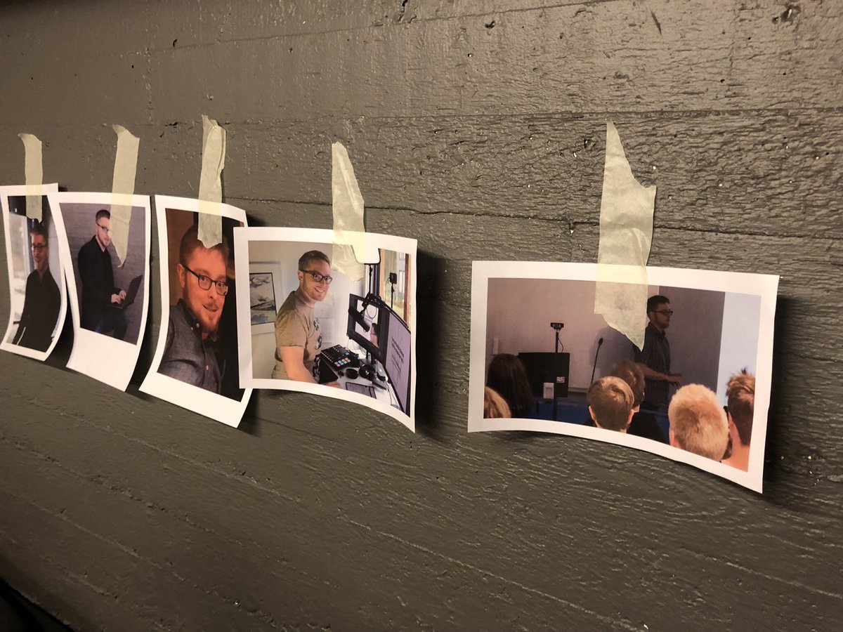 blanko_ry's tweet photo. Eilen vietimme muistodiscoa, jossa muistelimme @hhedberg uraa meidän tutkinto-ohjelmavastaavanamme! 🍕

Kiitos menneistä vuosista ja onnea uusiin tuuliin! https://t.co/0HTPLLT1xz