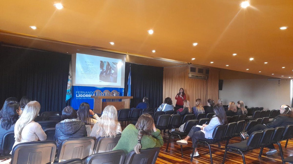 CAPACITACION EN EL IPV SOBRE PERSPECTIVA DE GÉNERO Y MASCULINIDADES
#Capacitación 
#genero