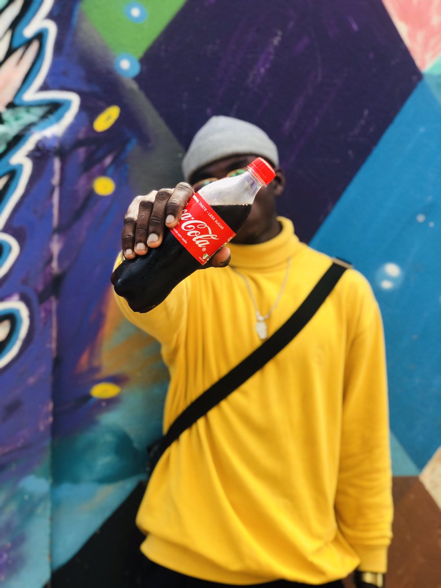 JamalDriplord's tweet photo. Get It Chilled Serve it With Heart ♥️🥶💦🥤...Coca-Cola #CocaCola We Go Hard On this Hustle, Get it Any day, Everywhere at Anytime 🔥🙏...#Branding Up Sooner ✊...@CocaCola @CocaColaCo @DietCoke @CocaCola_GB @WorldofCocaCola @CocaColaAfrica https://t.co/lQtPfFjW8r