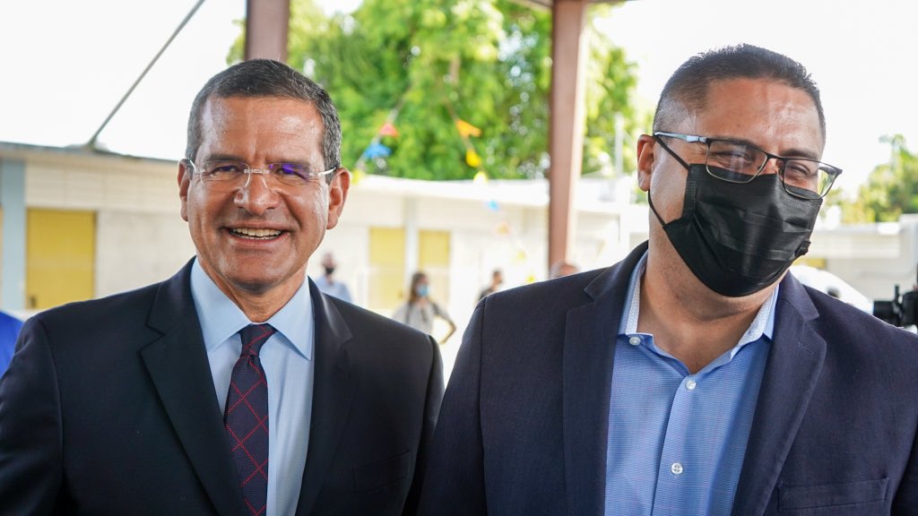 ¡Felicidades a mi amigo y alcalde de Naranjito, <a href="/Orlando_Ortiz51/">Orlando Ortíz</a>, en su cumpleaños! Te deseo alegría, salud y bendiciones para que juntos sigamos trabajando arduamente para el beneficio de la gente buena de la montaña. ¡Un abrazo!