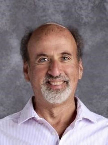 OPSSocStudies's tweet photo. Our next honoree has been in @olatheschools for 15 yrs &amp; has spent his time since 1976 educating students across our county! Congrats Stu Stern from Olathe North! Best wishes to you! @JasonHermanON https://t.co/LMGhGItsSF