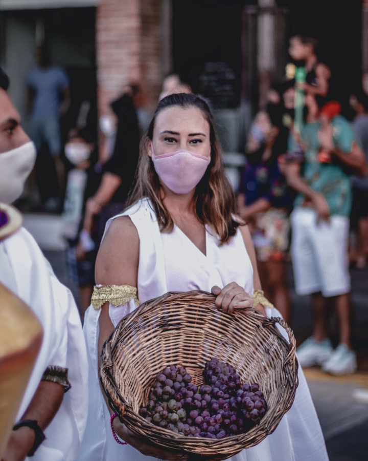 Turismo_Bento's tweet photo. #tbt de saudades da Vindima 🍇😍

Foto: @rodrigorsch

👉 #BentoPuraInspiraçao #TurismoBento #cittadelvino #docepascoa #retratosdeoutono #VisiteBento #Bentolovers #CurtaBento #SerraGaucha #BentoGonçalves #MTur #CapitaldoVinho https://t.co/bdvv8EyXEn