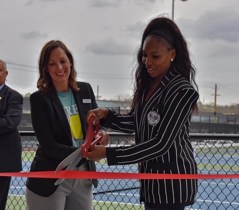 NabholzCorp's tweet photo. Just another day on the job when you attend a project ribbon cutting where Venus Williams is the one holding the scissors! Our NWA team was on hand to celebrate the opening of the new UREC tennis courts for the @UArkansas. 
#nabholz #nabholzcorp https://t.co/R2tAjSxwn2