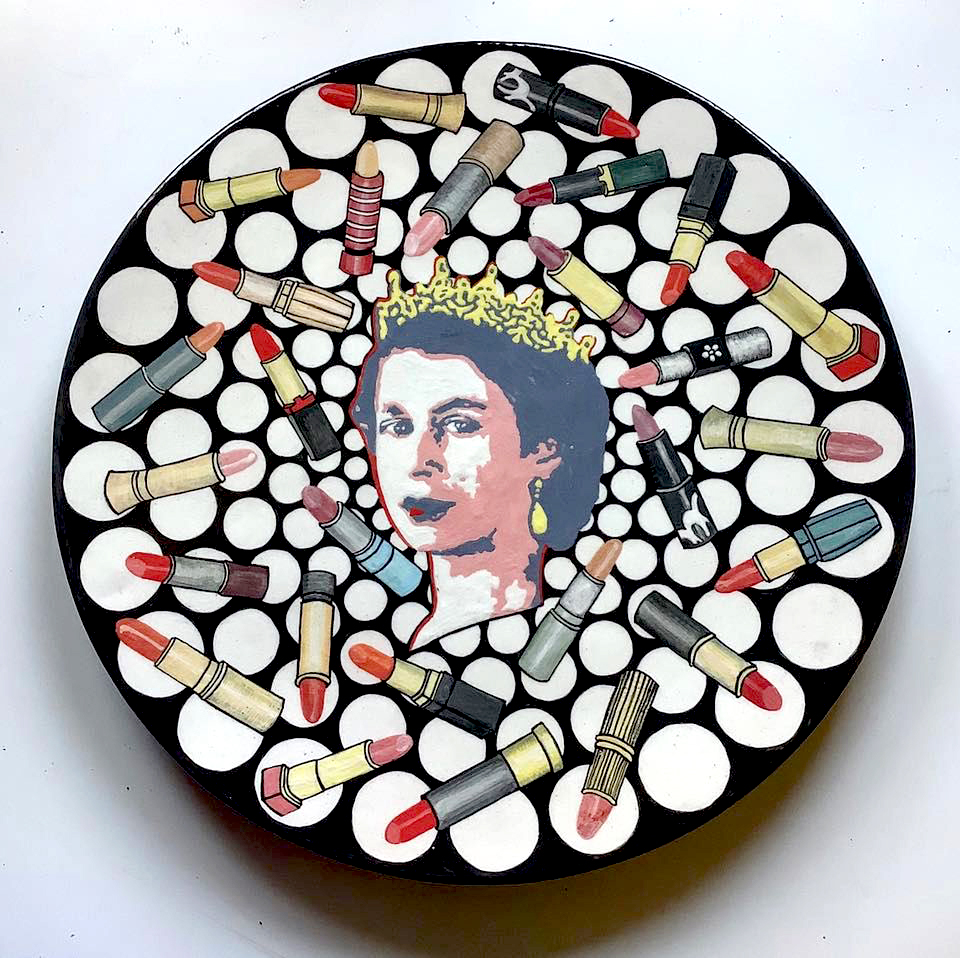 studioslipware's tweet photo. Happy Birthday to Your Majesty!
2020
#HRHQueenElizabeth
#lipsticks
#decisionsdecisionsdecisions
#kittyshepherd
#onlyone https://t.co/fayfzh6jAz