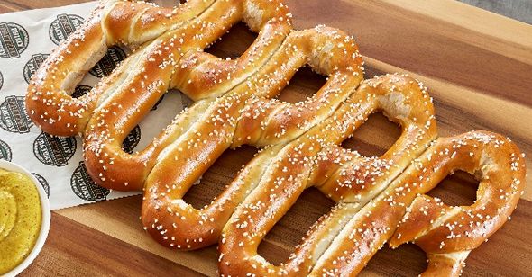 RestaurantNews1's tweet photo. Philly Pretzel Factory Celebrates #NationalPretzelDay with #FreePretzels
#RestaurantNews https://t.co/lgvoZ5PBI1 https://t.co/a4jRSgnrPA