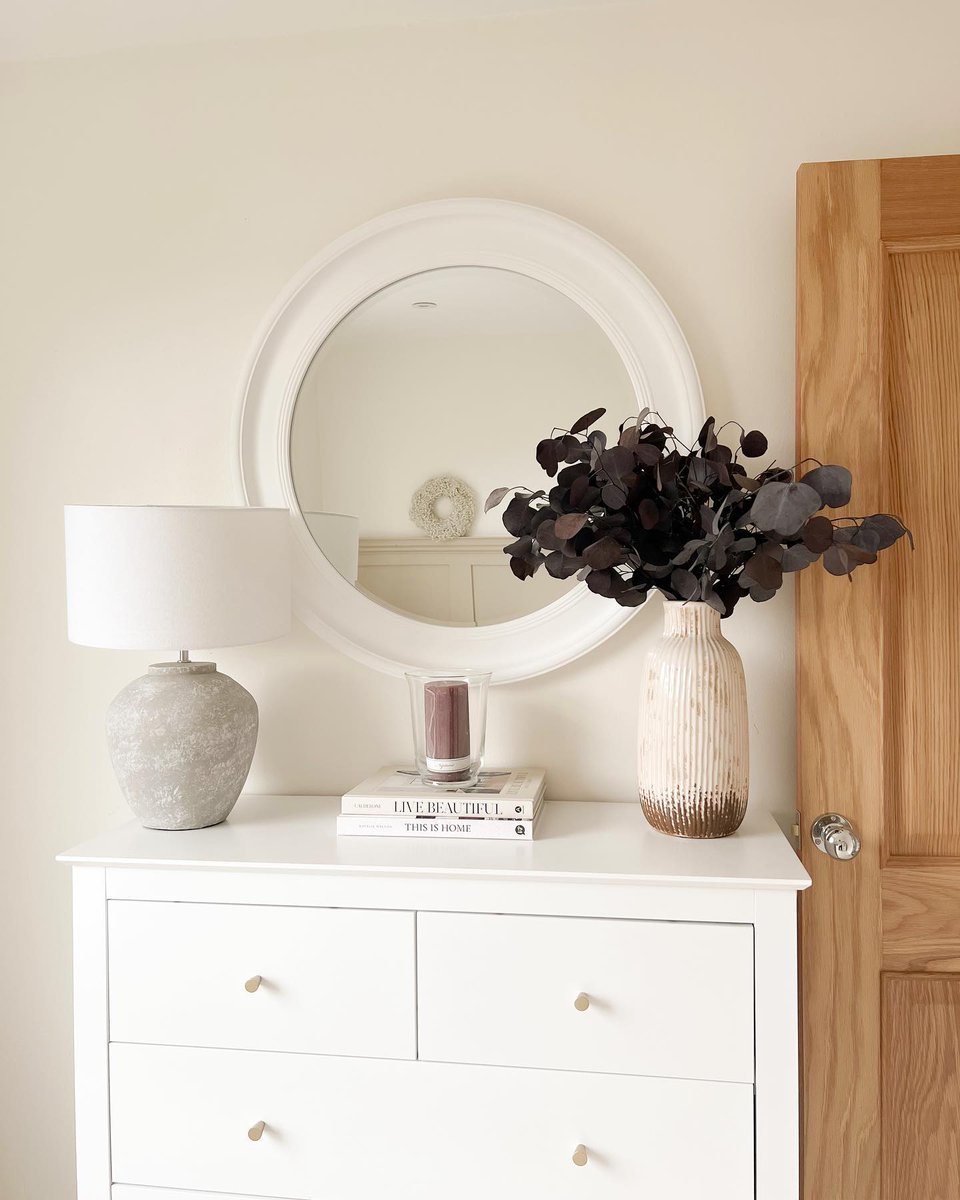 We love this stunning little space created by morricehome

🔎: MM29142
-
#melodymaison #interiorinspo #interiordesign #interiorstyling #homedecor #homegoals #interiorgoals #homestyling #homestyle #interiorstyle #whitedecor #whitehomedecor #neutraldecor #neutralhome #hallway