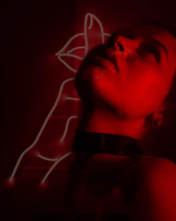 amonhotels's tweet photo. Seth is redβ€οΈβπ₯
#amonistic #love #red #redroom #redlight #party #redparty #partyholic #girlsnight #couplelove #pride https://t.co/OPvo5gfHKZ