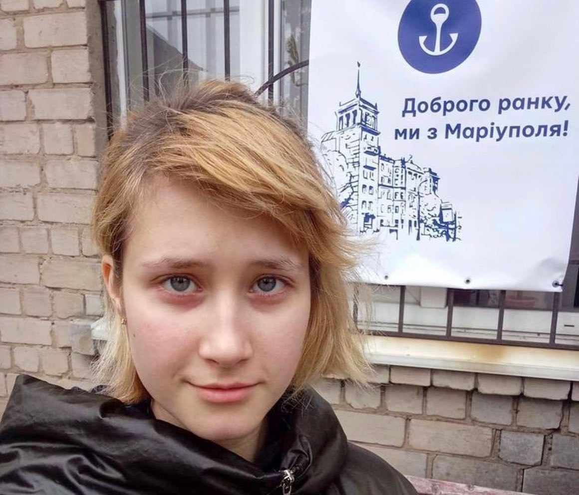 dedzaebal's tweet image. Прочитайте пожалуйста рассказ этой 17-летней девушки о том как её семья выбиралась из Мариуполя и скажите мне что виноват только путин, а остальные только выполняют приказ.
1.