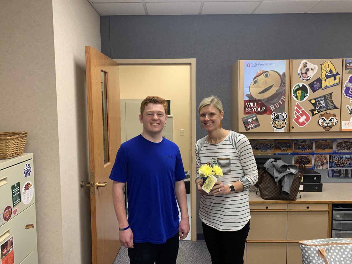 Jen Bohinc, SHS's Testing Coordinator, received flowers this week for all her efforts in organizing testing and pulling off a flawless schedule. Kudos to Jen! Thanks to Breck for the delivery! #wearepanthers