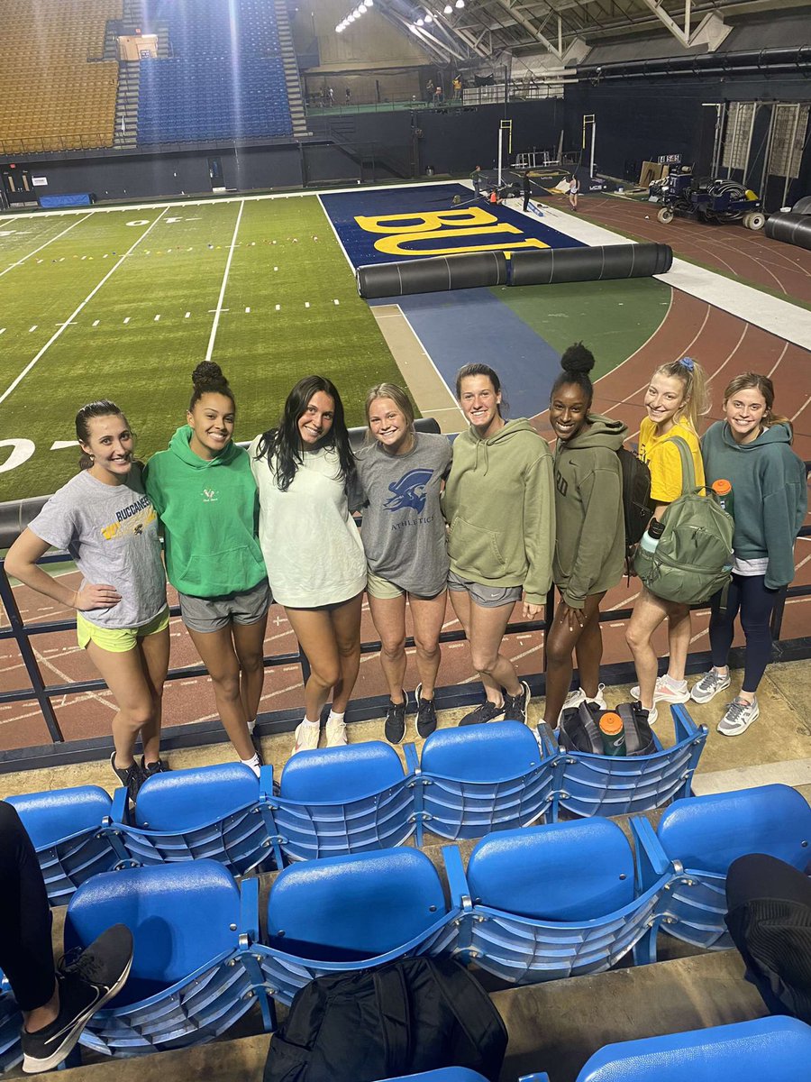 ETSU__SAAC's tweet photo. Today is Green Out for Mental Health! Green is the color used to symbolize continual awareness of mental health in order to help fight the stigma that is often associated with it. #SoConnected #GoGreenforMentalHealth https://t.co/9cjeaw0jdj