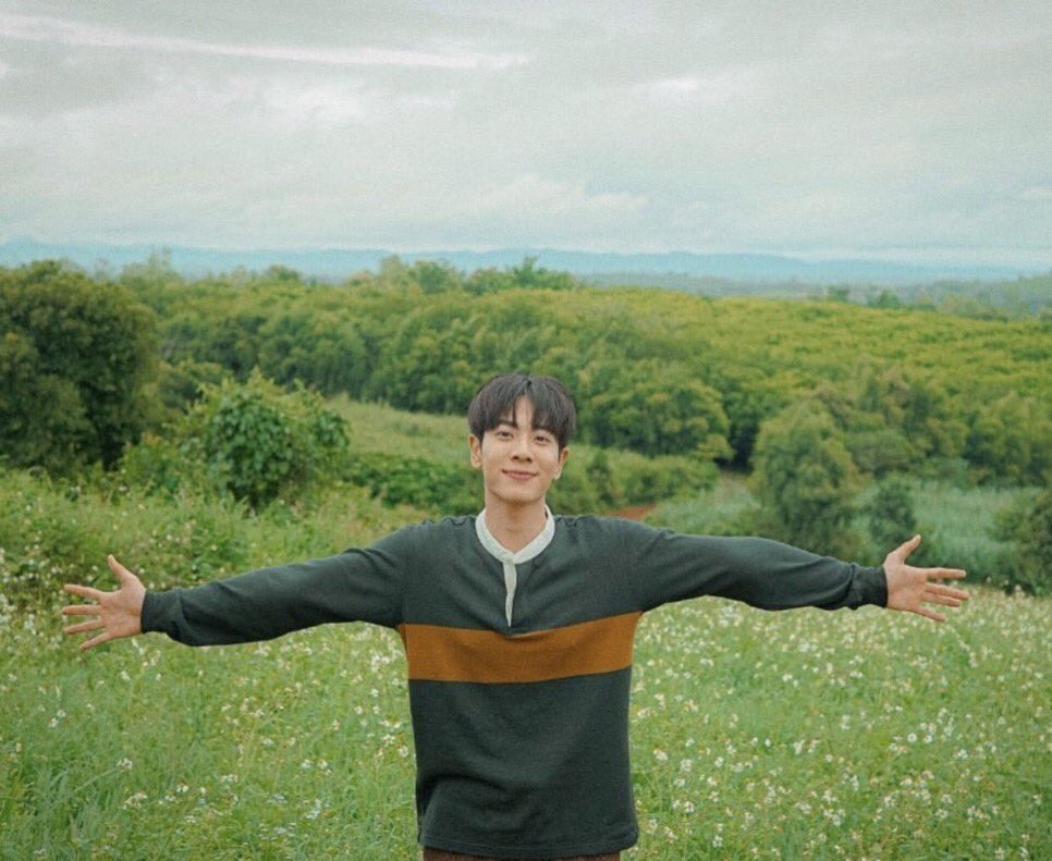 mixnearth's tweet photo. to the character who taught me how to value life. 
thank you for coming to my life in the most unexpected way and for being the best character to ever exist. i hope you are happy and your heart is at peace.
we love and miss you, tian. happy birthday 🤍
#HappySeeTianDay #mixxiw https://t.co/VLxuLtDxWs