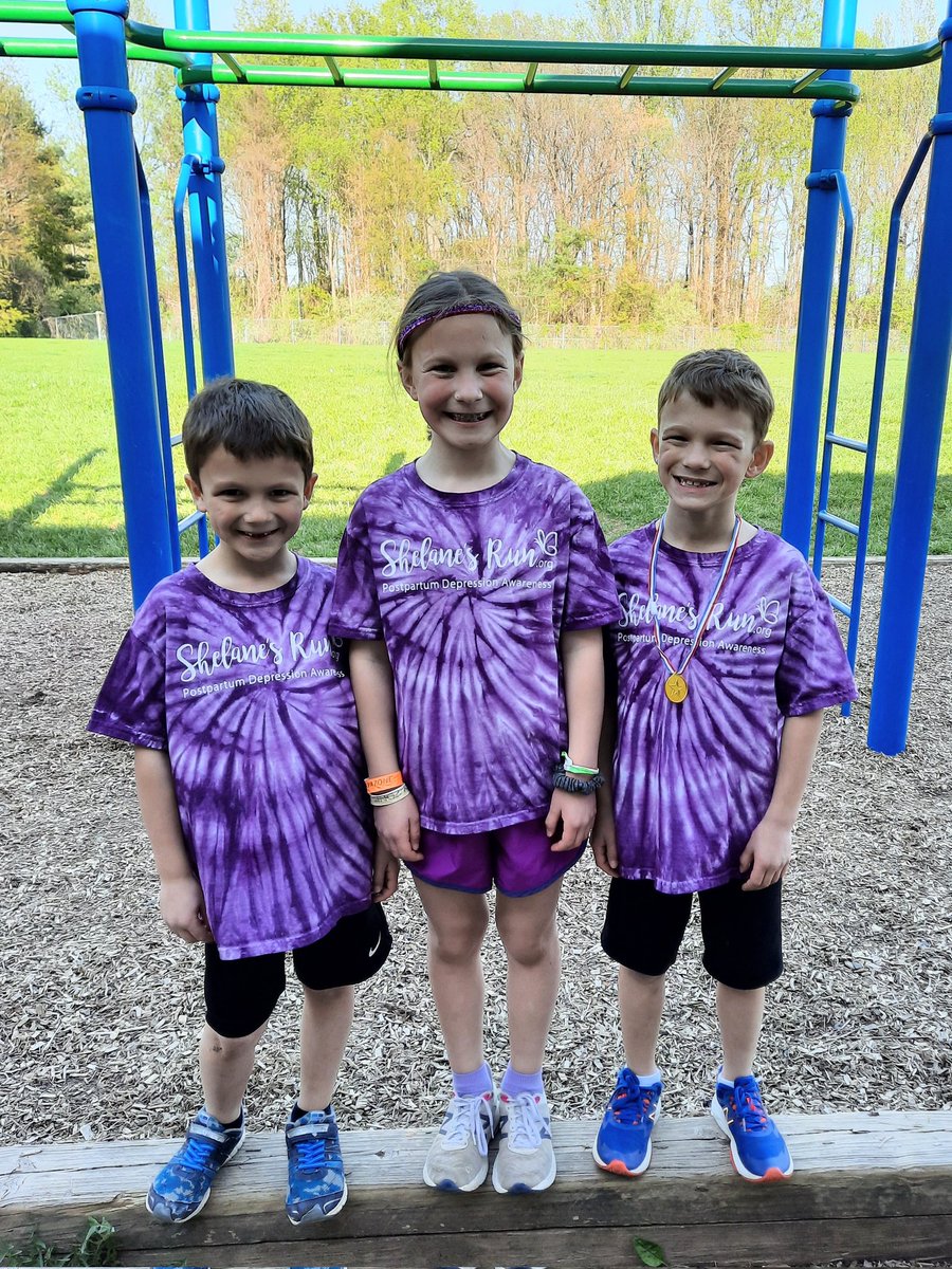 Hohenwarters's tweet photo. WSES Spirit Week! @WSESfox #WillowPride #PajamaDay #CamoDay #PurpleUp #CareerDay #PizzaChef #DessertChef #PastaChef https://t.co/GuuZrZdUXq