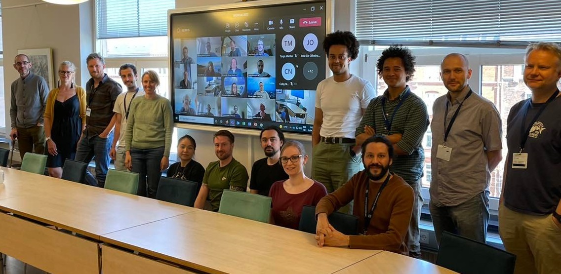 👏 WGNSSK is IN THE HOUSE! 👏 We are so excited to welcome participants to the 1st in house meeting in a long time at our HQ in Copenhagen! 35 stock assessment experts from 8 countries hold a hybrid meeting in post pandemic style with 15 participants in person &amp; 20 online. (1/2)