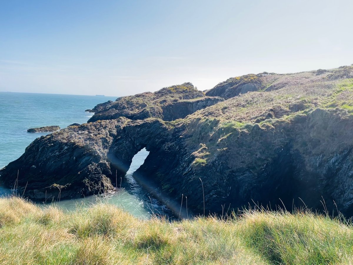 SineadDoran11's tweet photo. What a great day in Wicklow #wicklowhead # lighthouse #blackcastle https://t.co/pdK7LapRse
