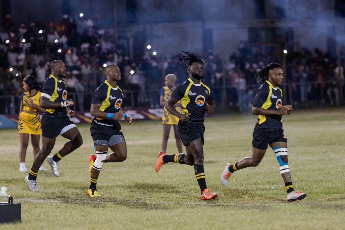 Fort Hare Blues makes history and wins the Varsity Shield for the very first time!
What an electrifying game. We are the champions.

UFH 28 - 27 CPUT

#LumaKeBlues
#RugbyThatRocks