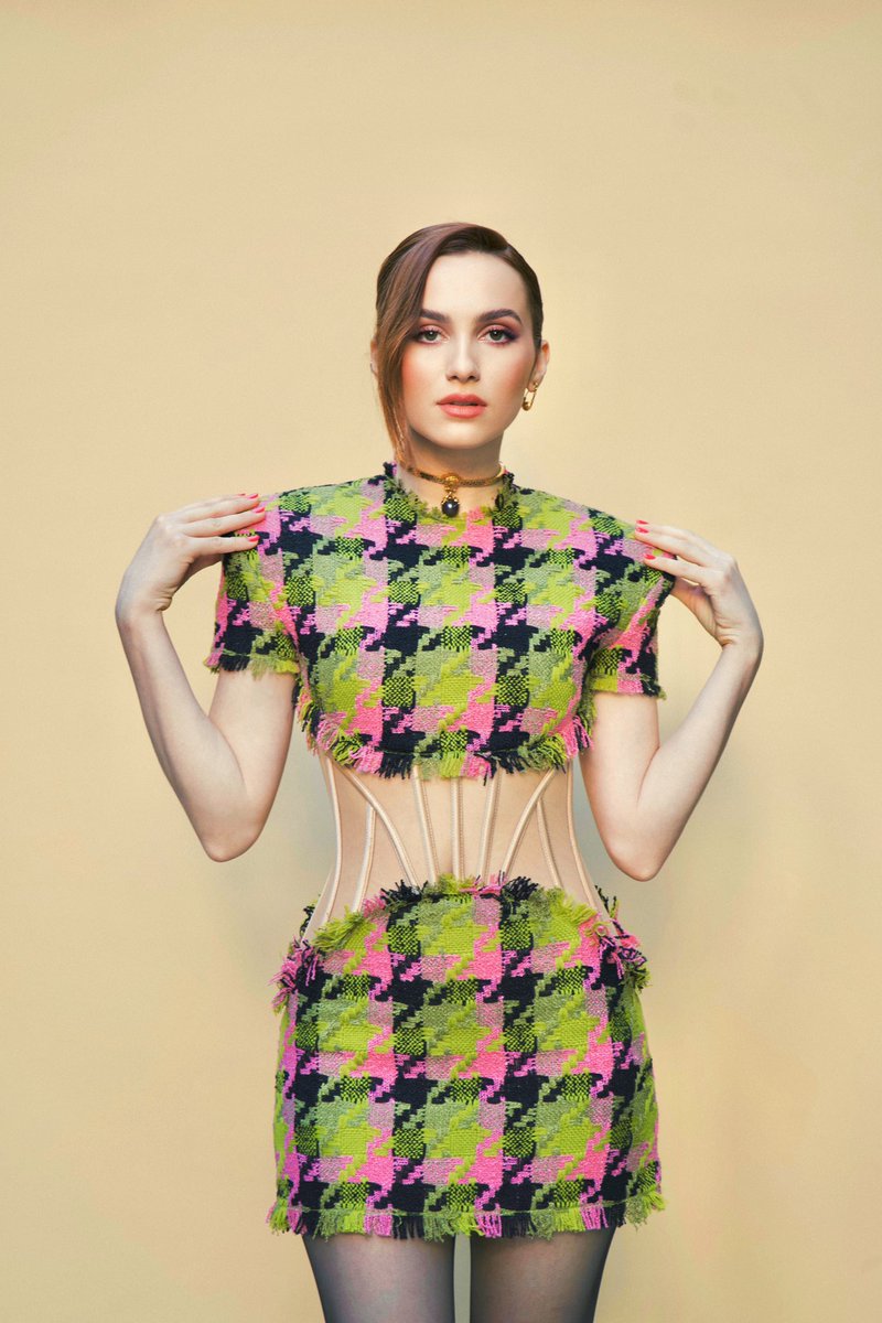 📸 <a href="/maudeapatow/">Maude Apatow</a> for <a href="/euphoriaHBO/">euphoria</a> panel in my lens #maudeapatow #euphoria