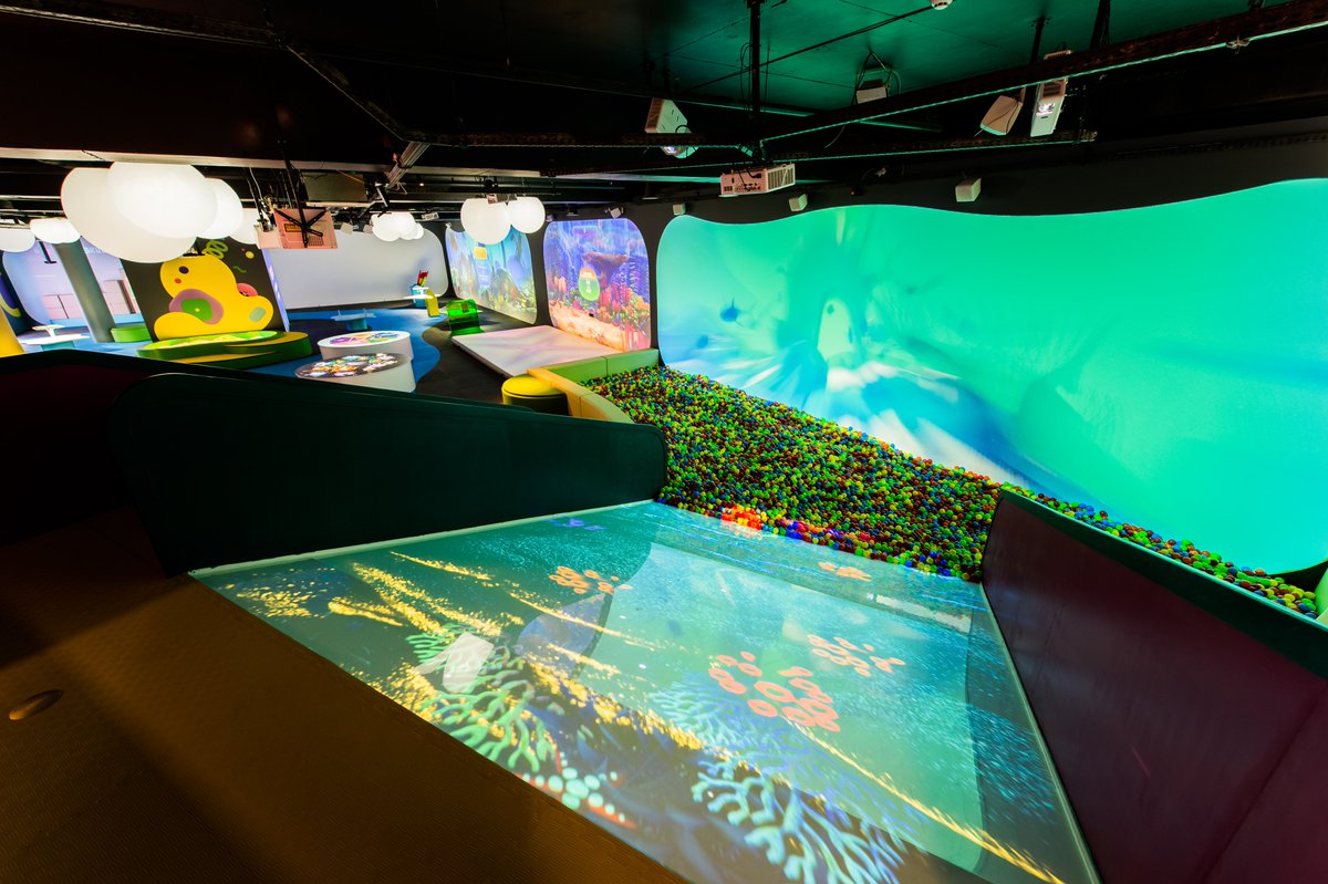 helloio_inc's tweet photo. Hello! Did you miss Hello? We've got a lot of great news! Very soon we will start talking about our new parks and cool projects in the world of MixAR! Don't switch! #immersive #ar #mixar #av #multimedia https://t.co/QEABPZyuNP