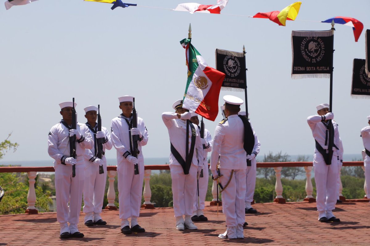 Hoy, desde el Puerto Naval de Salina Cruz conmemoramos el Aniversario 108 de la Gesta Heroica del Puerto de Veracruz. ¡Que vivan sus heroínas y héroes! ¡Que viva la Armada de México! ¡Que viva Oaxaca!