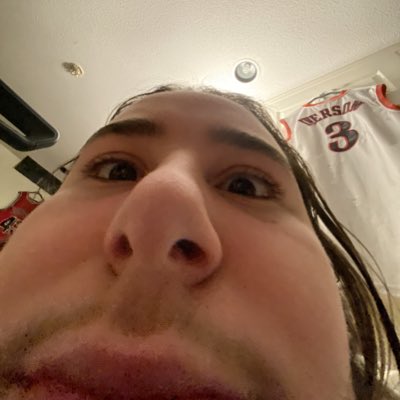 JakeBerm's tweet photo. #NewProfilePic https://t.co/9gLzrUyKLh