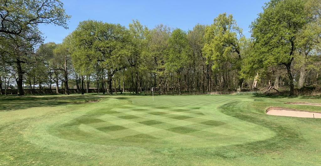 ๐๐ง๐ฎ๐ญ๐ฌ๐๐จ๐ซ๐ ๐๐ ๐๐ซ๐๐๐ง๐ฌ (@kgc_greens) on Twitter photo Course ready and waiting <a href="/KnutsfordGolf/">The Knutsford Golf Club</a> for <a href="/PGAinCheshireNW/">PGA In Cheshire & NW</a> championship tomorrow ๐ โณ๏ธ Hand mowers & iron waiting to go for morning ๐ช <a href="/BenLambert98/">Ben Lambert</a> @nidgeys Course ready and waiting <a href="/KnutsfordGolf/">The Knutsford Golf Club</a> for <a href="/PGAinCheshireNW/">PGA In Cheshire & NW</a> championship tomorrow ๐ โณ๏ธ Hand mowers & iron waiting to go for morning ๐ช <a href="/BenLambert98/">Ben Lambert</a> @nidgeys