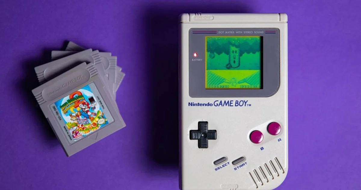Atomika13_'s tweet photo. #DatoGamer Un día como hoy de 1989, Nintendo presenta el Game Boy en Japón y  América del Norte. 

De que color era el tuyo? 🤔 https://t.co/9VZEwKnxEo