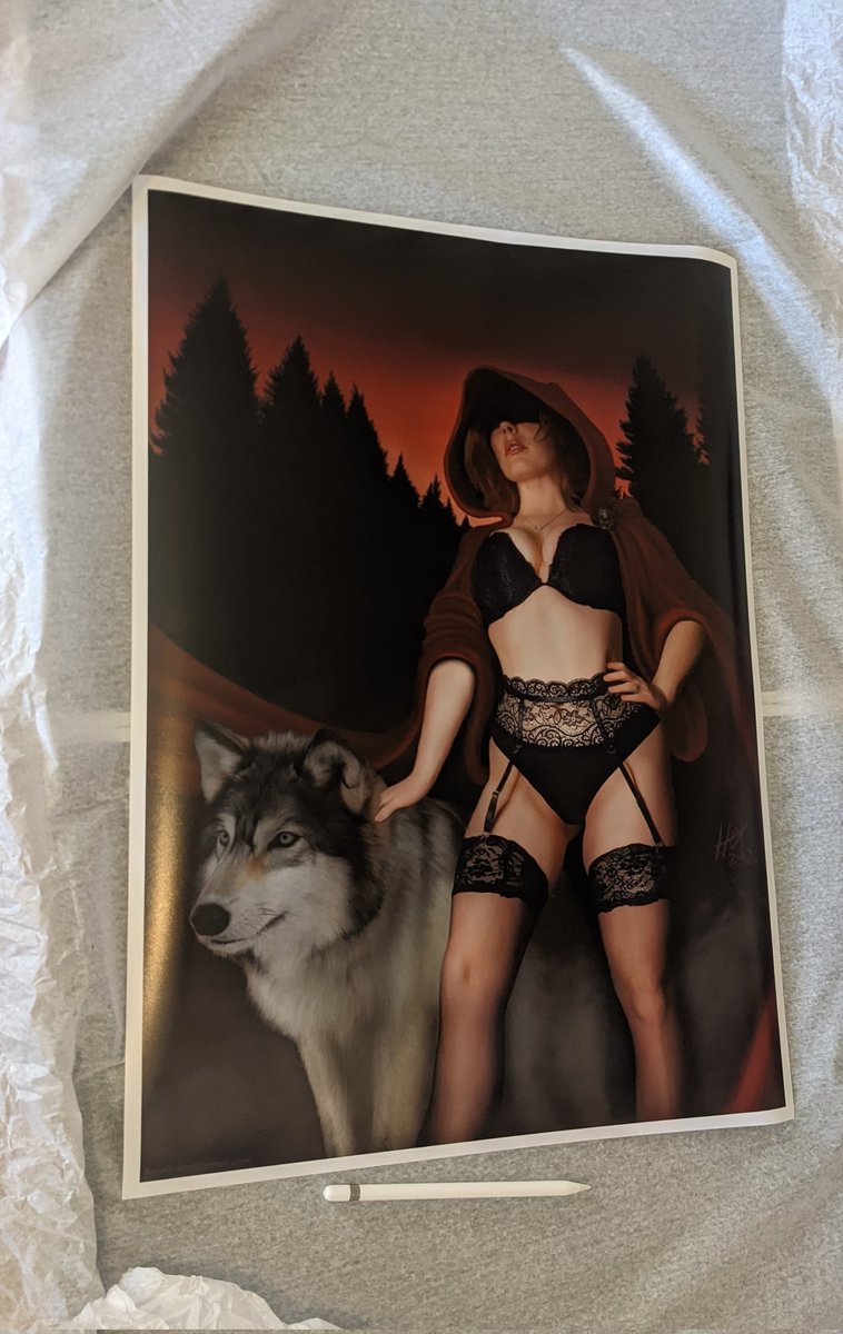 hexalted_art's tweet photo. The first print of my latest work has passed the quality check and is on its way to its forever home.

#ArtistOnTwitter #artprint #fantasyart #lingerie #digitalart #digitalartist #bisexualartist #lgbtqartist #redridinghood #wolf https://t.co/hDE7nChY12