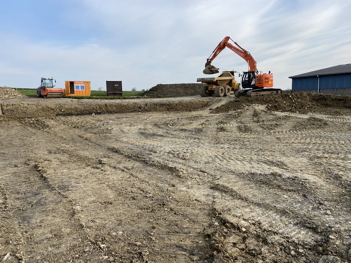 AWilliamsCSLtd's tweet photo. Great progress on the Turning Area for @VOGCouncil near the 5 Mile Lane. https://t.co/9S0ksbiyR0