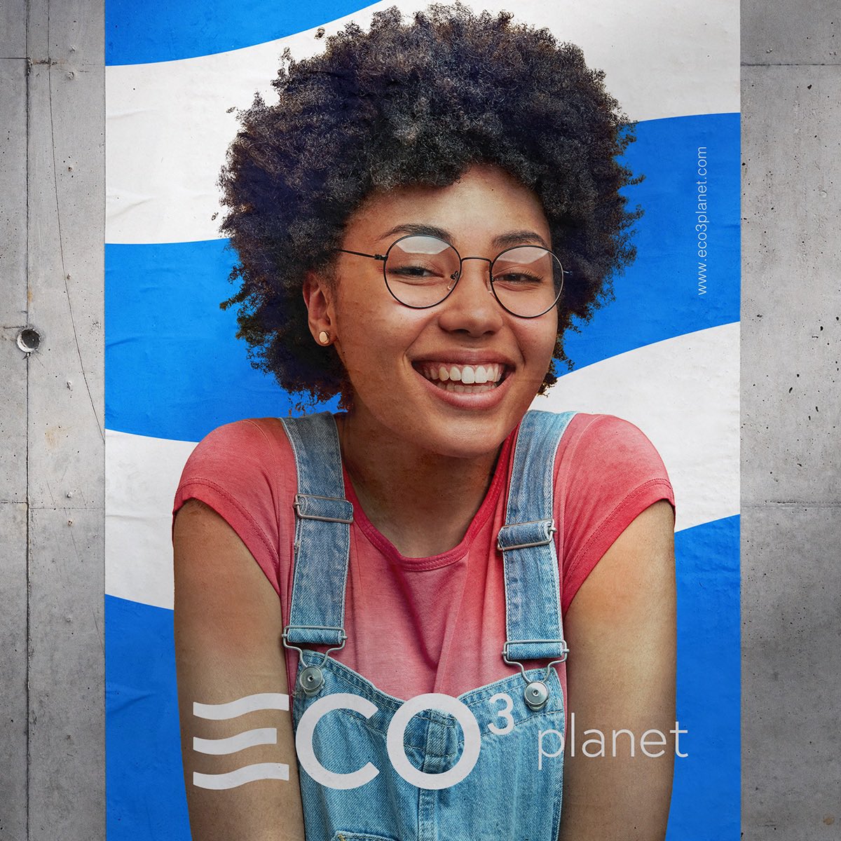 Así luce Eco3planet en su campaña de #streetmarketing , pegada de carteleria en exterior. ☺️
.
.
.
#publicidad #marketing #agenciademarketing