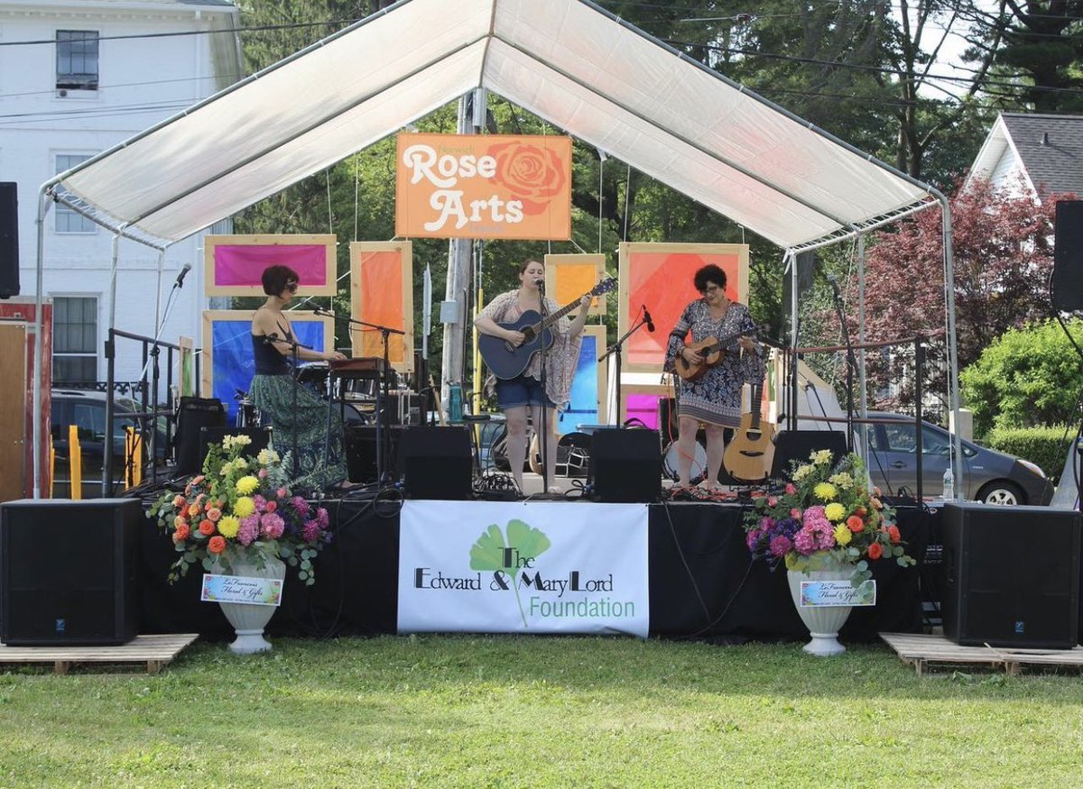 RoseArtsFest's tweet image. Resurrected in 2017 by a group of
volunteers, then paused by the pandemic, Rose Arts Festival
returns in 2022.

We can't wait to reveal our latest and greatest stage to you on, Saturday June 25th in Chelsea Parade Park.

#RoseArtsFestival #RoseArts #Festival #Norwich #Connecticut