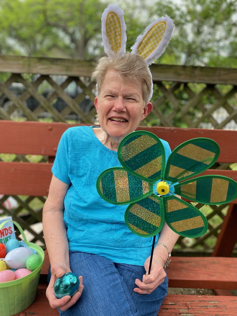 ageofcentraltx's tweet photo. Photos from last week's big Easter Egg Hunt and Garden Party at the @ageofcentraltx Thrive Social &amp; Wellness Center -- and a big thanks to @FiveStoneTax who decorated our lovely garden, set up some lovely spring props, and put together the Easter Egg Hunt for us! https://t.co/CzzuQepnML