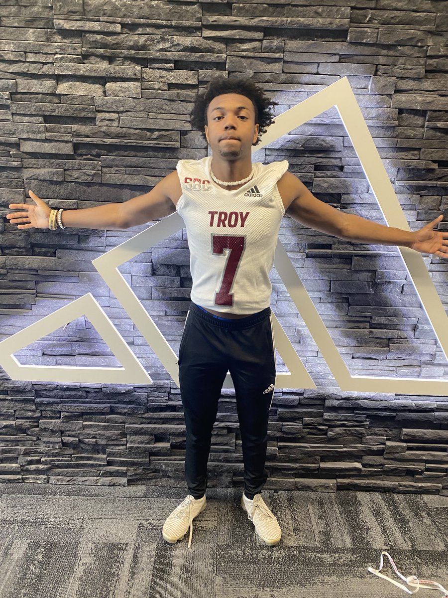 tuck_kameron's tweet photo. Had a great time today at Troy Can’t wait to go back‼️❕⁦@TroyTrojansFB⁩ ⁦@TroyRecruiting⁩ ⁦@Madhousefit⁩ ⁦@Tayler24Polk⁩ ⁦@CoachJonSumrall⁩ ⁦@CoachBanks2008⁩ ⁦@CoachTPearson⁩ https://t.co/hXK7cYBmy3