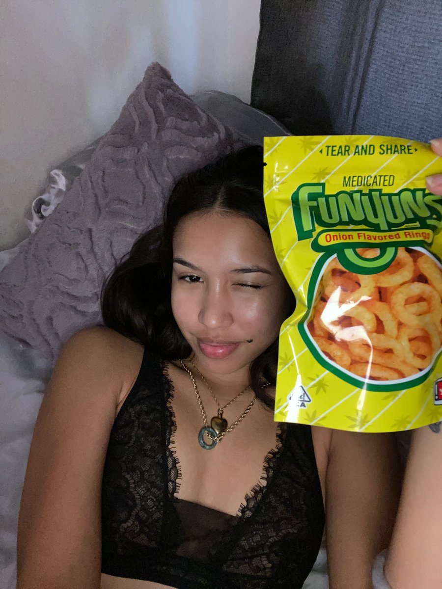 footfairyjoni tweet picture