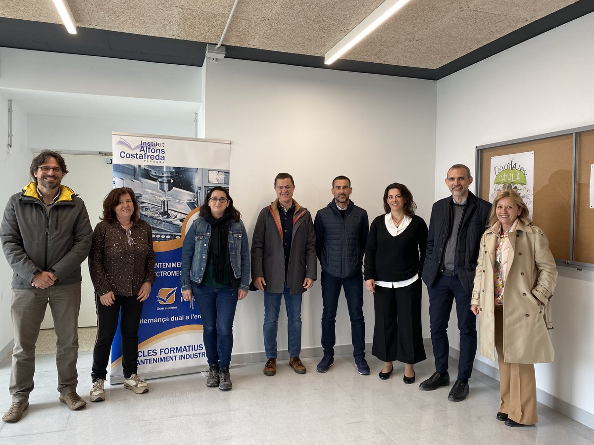 Obrim el període de #preinscripció d'#FP preparant el nou #CFGM de Xarxes i Estacions de Tractament d'aigües amb @AGBARclients @_EscueladelAgua <a href="/educaciocat/">Educació</a> <a href="/fpdualCAT/">FP dual Catalunya</a>. Més info: insalfonscostafreda.cat