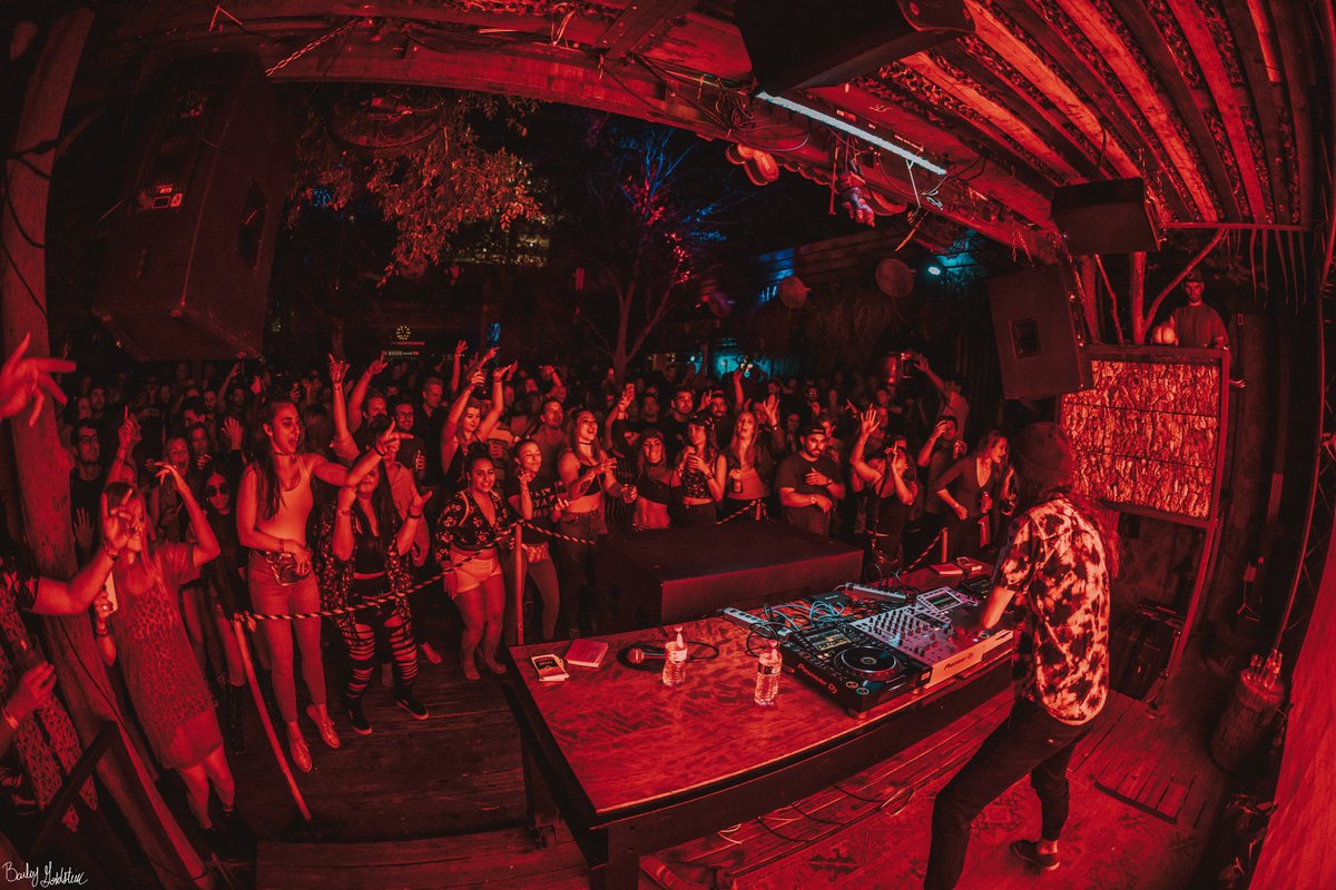 Ekonovah's tweet photo. After years of attending @ShadyParkTempe as a music lover, from playing early time slots when doors opened to playing for bigger crowds, and meeting so many wonderful people and even my girlfriend, what is happening right now makes me so sad.
#standwithshady https://t.co/mA9jtaZDdU